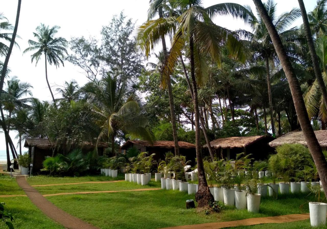 MamaGoa Resort Morjim Exterior foto